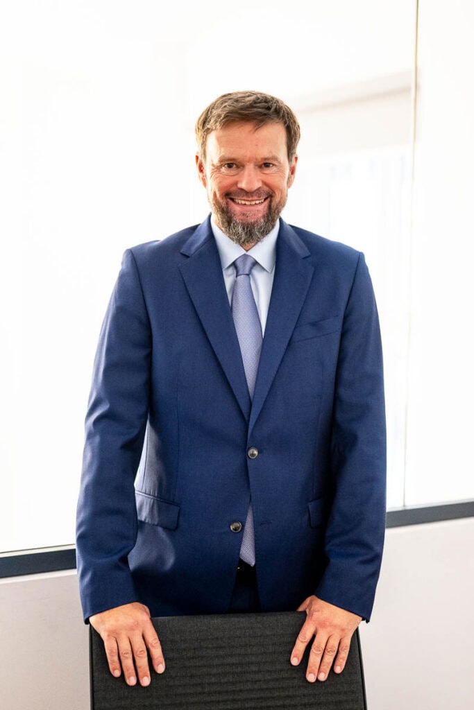 Geschäftsführerportrait Businessfotograf Hamburg